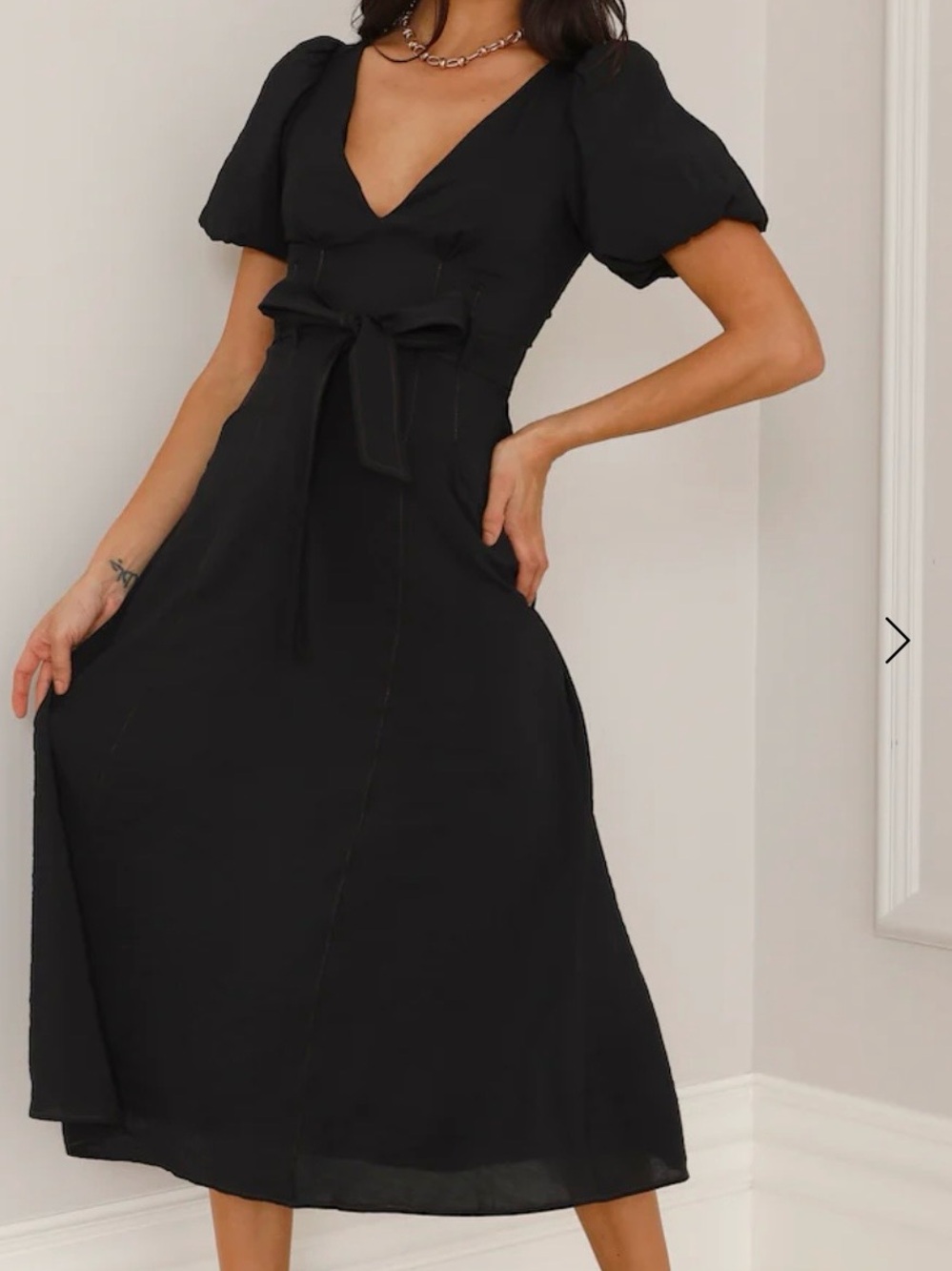 Hello Molly Black V-Neck Puff-Sleeve Chic  Not Of This World Midi Dress - XS